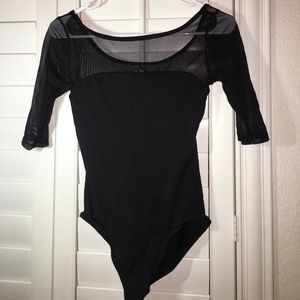 3/4 mesh sleeve natalie leotard *SMALL HOLE*